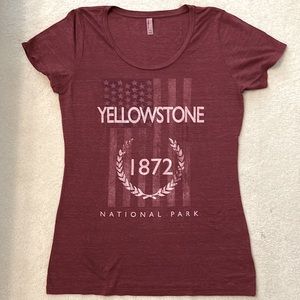 Women’s Yellowstone T-Shirt, Size XXL.